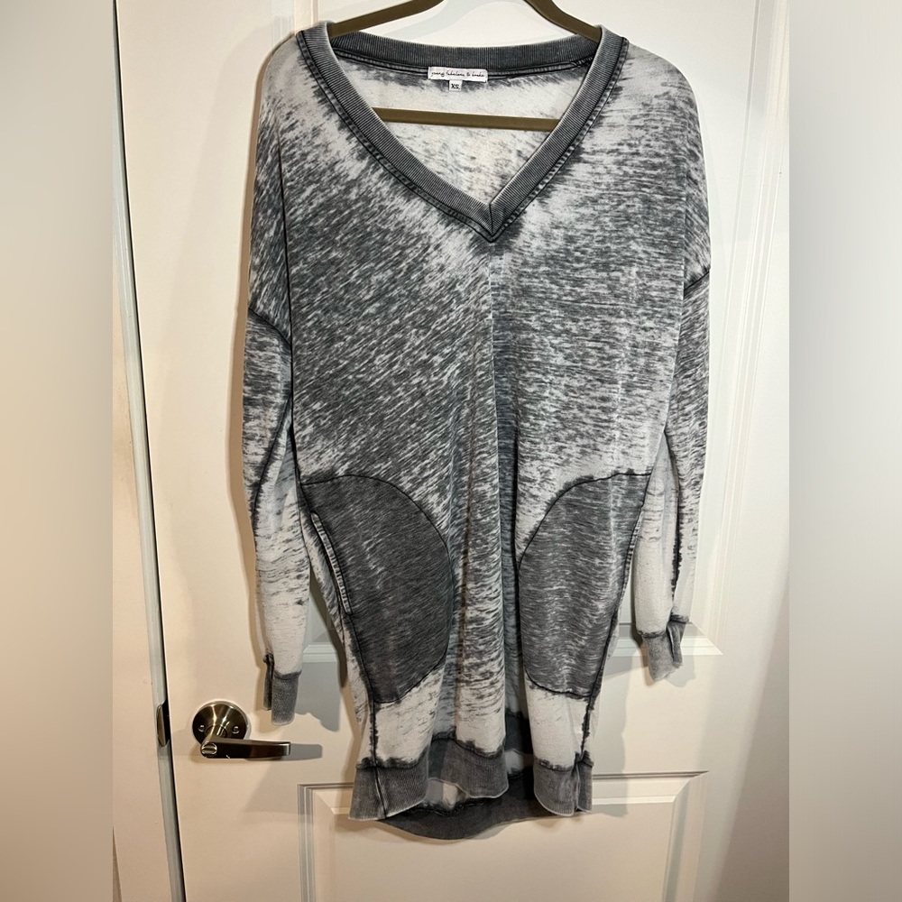 Young Fabulous & Broke Women's Burnout Pockets V-Neck Sweatshirt Tunic Dress XS